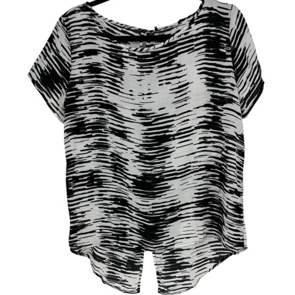Three Eighty Two Womens Black White Abstract Print‎ Split Back Blouse Large NWT